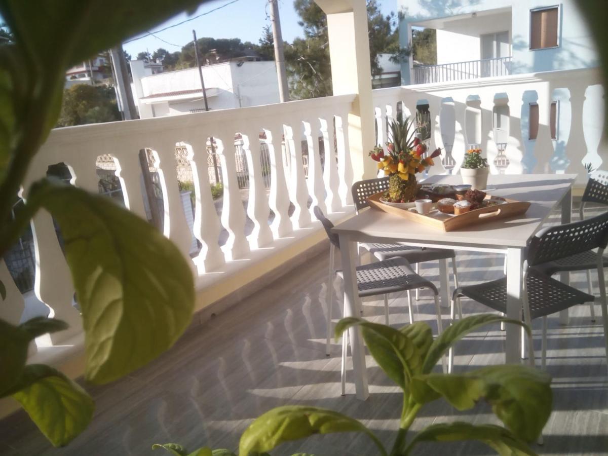Dolcesosta B&B Marina Di Pulsano Eksteriør bilde